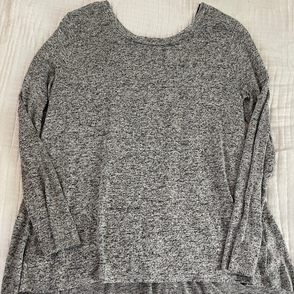 Potter's Pot Women Gray Long Sleeve Top